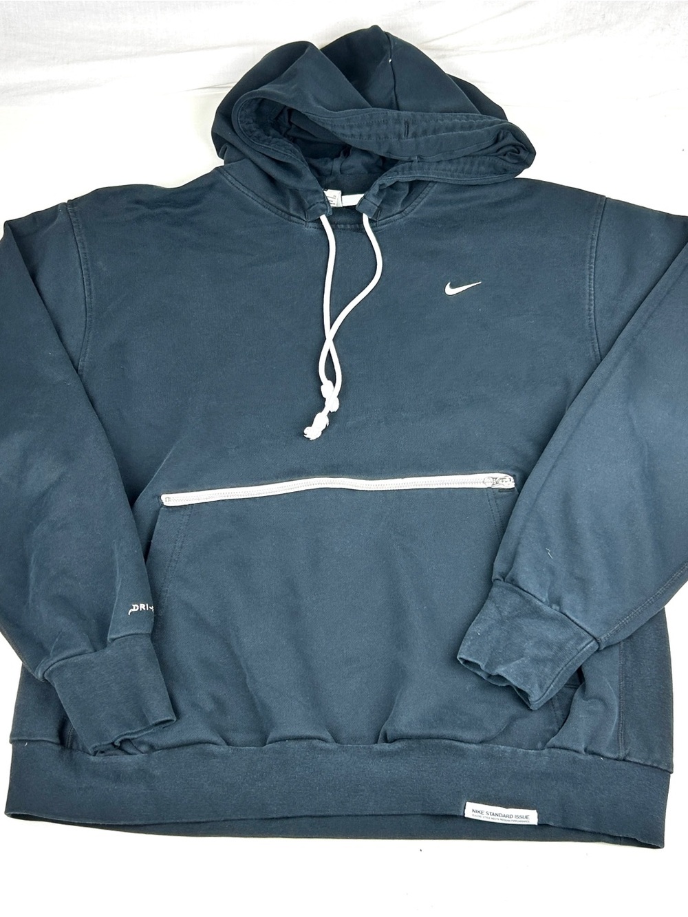 Nike Standard Issue Dri-Fit Pullover Hoodie Men's Size XL Black Drifit